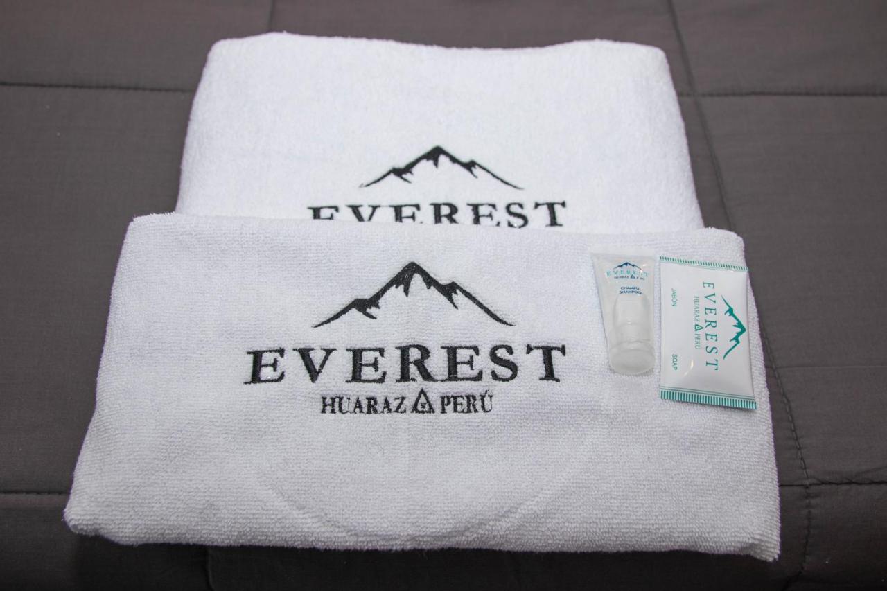 Hotel Turistico Everest Уарас Екстериор снимка